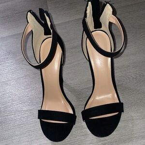 Fashion Nova Black Strappy Heels